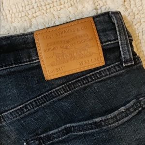 BUNDLE OF MENS LEVIS JEANS